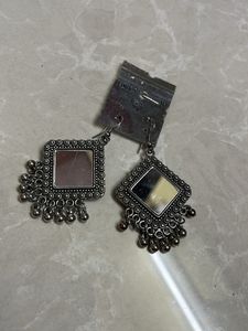 4 Earrings Combo