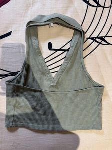 Backless Collar Crop Top