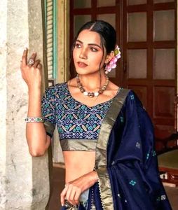 FLOWER DOLA SILK LEHENGHA