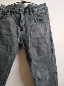 Roadster Ripped Jeans For Men