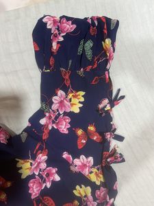 Floral Top - L Navy Blue