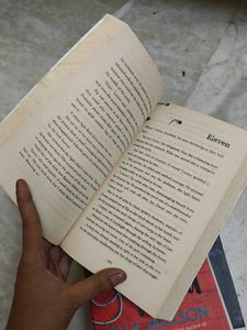 A Good Girl's Guide to Murder