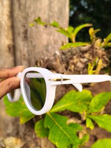 🤍White Sunglasses🤍