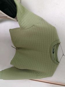 Green Cropped Textured Sweatshirt