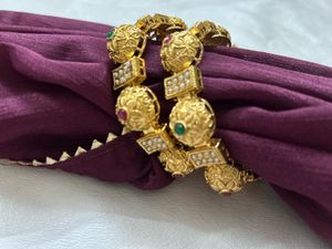 Royal Design Gold-Plated Bangles with Pearl Detail