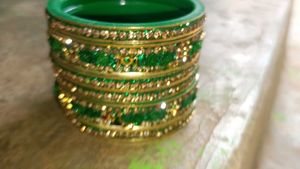 Green Bangle Set