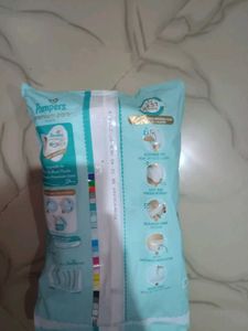(With 🎁)Pampers Premium Care Pants (M)