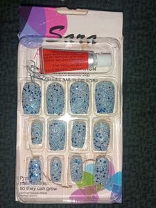 Sara Fashion Nails