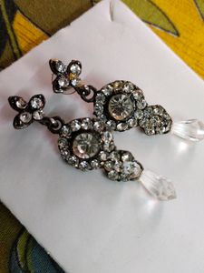 Unique Design Earings