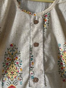Beautiful Beige tunic