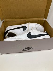 Nike Court Royale Sneakers ORIGINAL NON USED