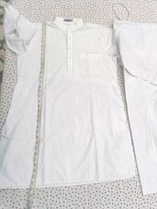 Men&#39;s White Kurta Set