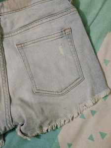 Casual wear and Stylish hot pant ,shorts🩳
