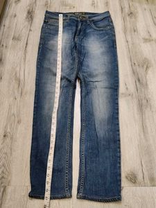 Ma1412 Lee jeans waist 28 inches