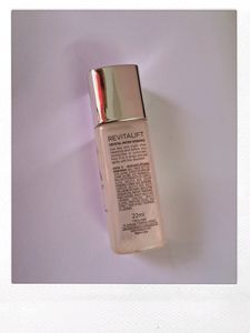 L&#39;Oreal Paris Revitalift Crystal