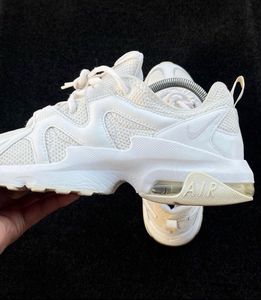 Nike Airmax Graviton &#39;White&#39;