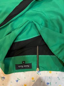 GREEN SKIRT