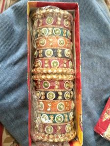 पिलास्टिक Bangles (चूड़े)