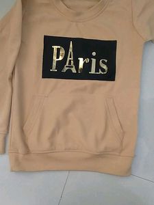 Sweatshirt