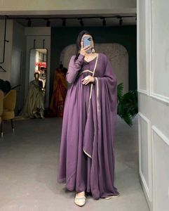 New Stayle Beautiful Pakistani Anarkali Gown Dress
