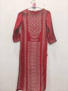 Elegant Maroon Embroidered Kurta