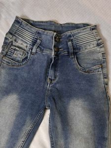 🆕 Greyish White Jeans