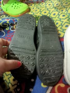 Kids Branded School Shoes At 99rs Or 700coins