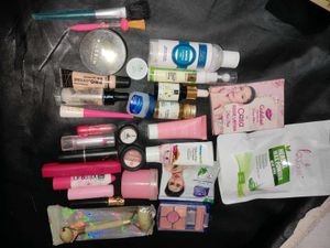 Skincare Combo Of 6 With Freebies
