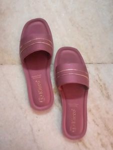Kiero Mauve Slides