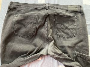 Levi’s Jeans