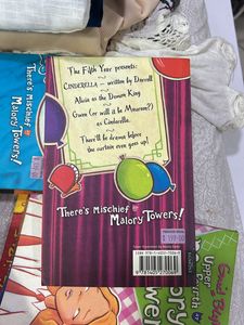 Malory Towers (Early Teens Book)