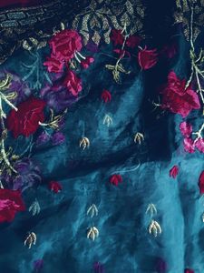 2 Dupattas..