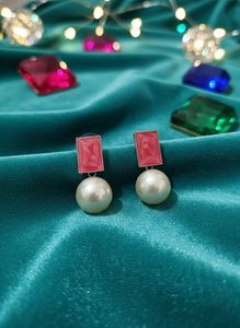 Pearl Drop Earrings