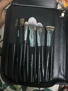 Makeup Brush+bag+pallet