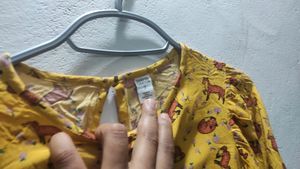 Unusued Kids Top
