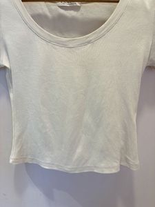 Beautiful Cropped Scoop Neck Tee