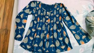 Patterned Three-Quarter Sleeve Top