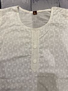 Straight Chikankari Solid Kurti