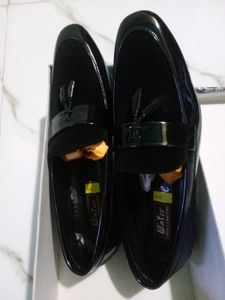 Stylish Black Patent Loafers for Men
