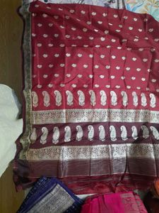 Maroon &amp; Silver Patterned Saree