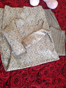 Soft And Comfortable Suit