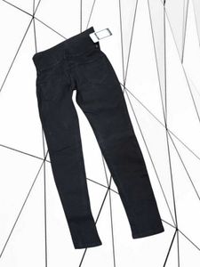 D@04 Size-28 Slim Jeans