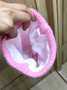 Pearl Embedded Fur Caps - Pink &amp; Lemon