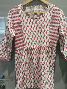 White & Red Printed Kurta