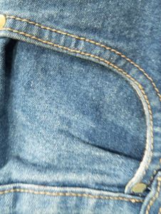 Jean&#39;s ( Almost New)