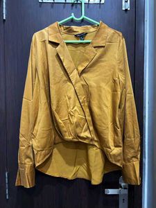 brand Elegant Mustard Top never used