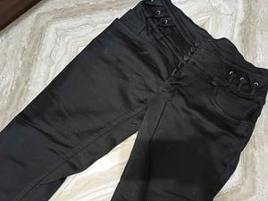Stylish Black Jeans