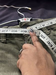 skinny fit jeans