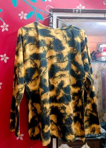 Yellow &amp; Black Print Long Sleeve Top