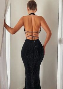 Black halter neck bodycon dress